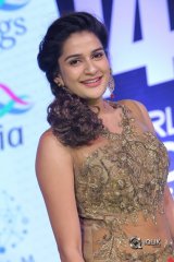 Jenny At Shamanthakamani Movie Pre Release Function